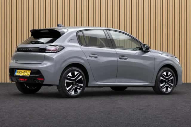 Peugeot 208 (2025) thumbnail 6