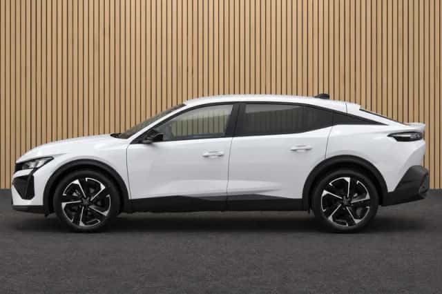 Peugeot 408 (2026) thumbnail 5