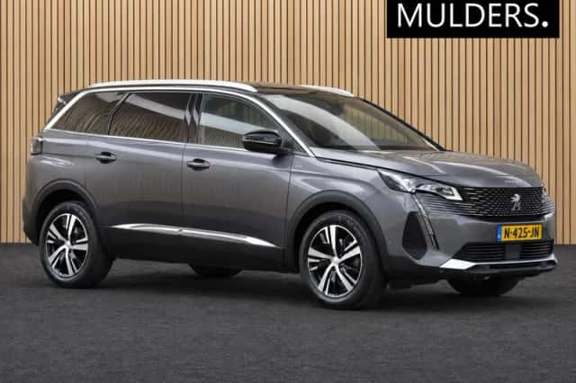 Peugeot 5008 (2021) thumbnail 1