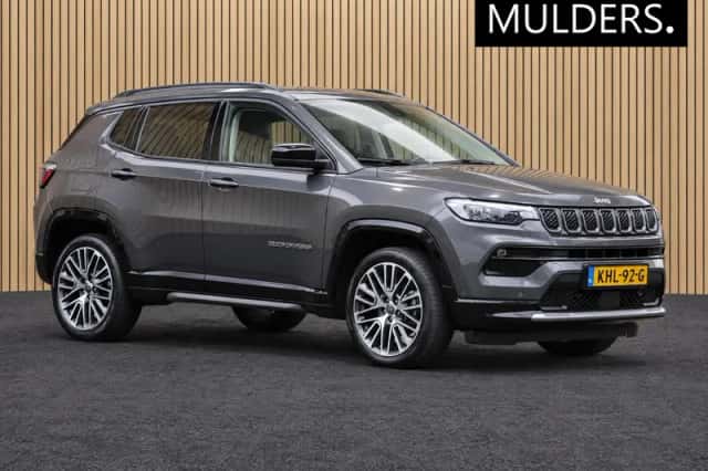 Jeep Compass (2025) thumbnail 1