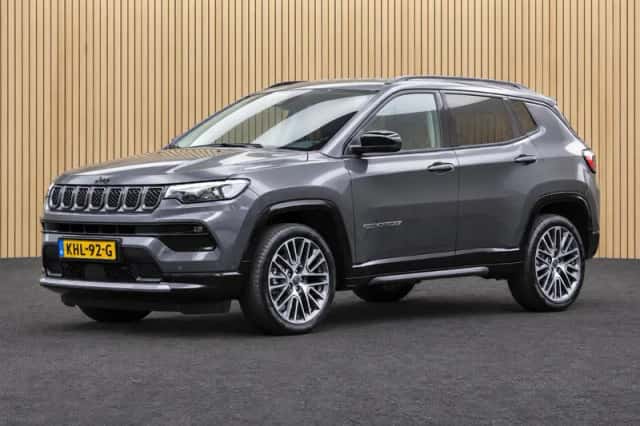 Jeep Compass (2025) thumbnail 5