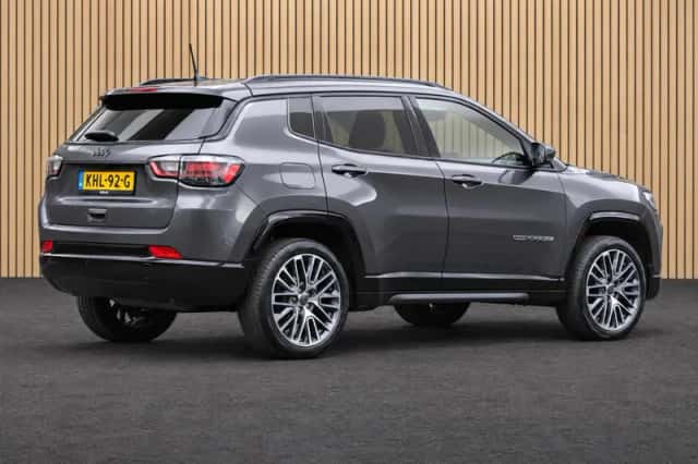 Jeep Compass (2025) thumbnail 6