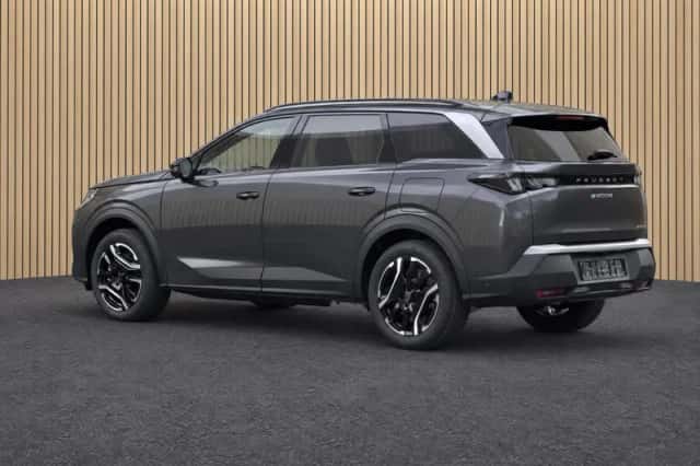 Peugeot E-5008 (2026) thumbnail 2