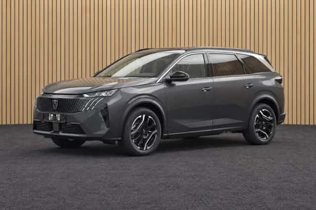 Peugeot E-5008 (2026) thumbnail 4