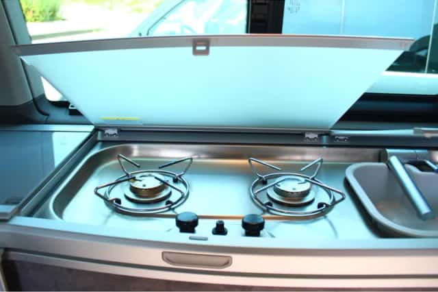 Volkswagen California (2023) thumbnail 5