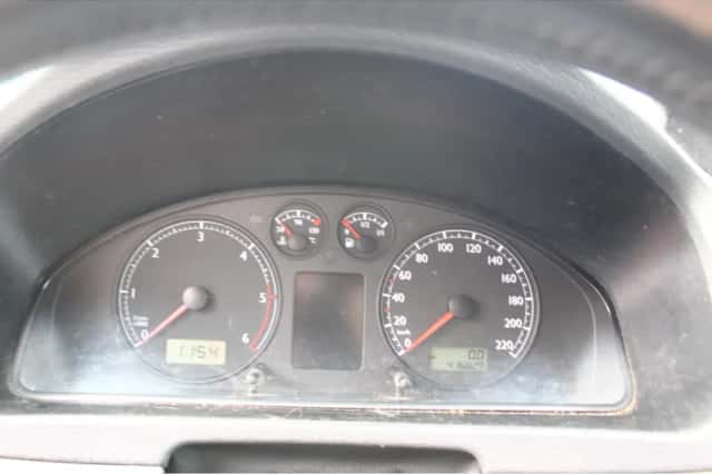 Volkswagen California (2005) thumbnail 2