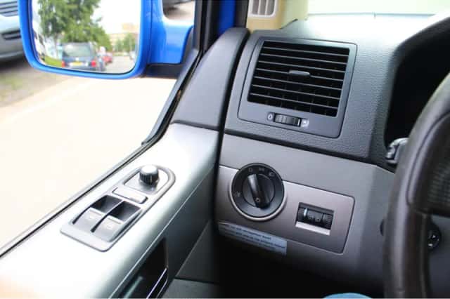 Volkswagen California (2005) thumbnail 4