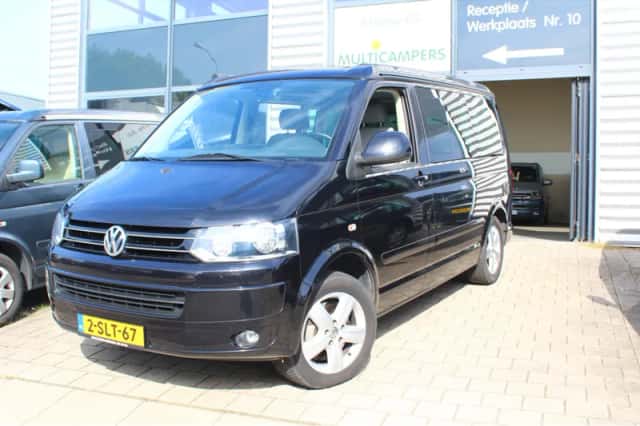Volkswagen California (2010) thumbnail 3