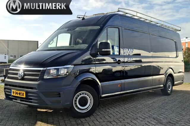 Volkswagen Crafter (2019) thumbnail 1