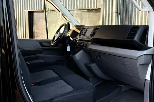 Volkswagen Crafter (2019) thumbnail 3
