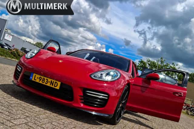 Porsche Panamera (2014) thumbnail 1