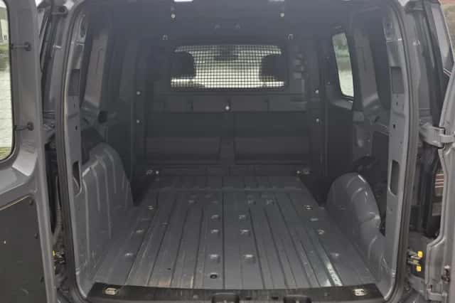 Volkswagen Caddy (2021) thumbnail 5