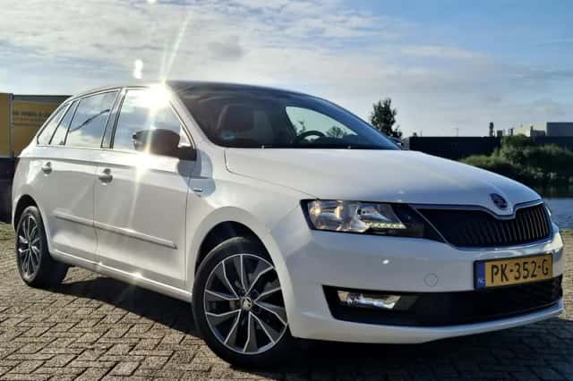 Škoda Rapid (2017) thumbnail 6