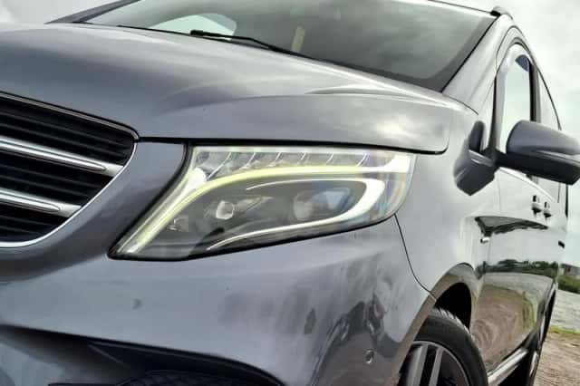 Mercedes-Benz V-Klasse (2017) thumbnail 2