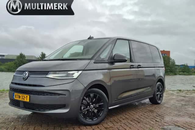 Volkswagen Multivan (2026) thumbnail 1