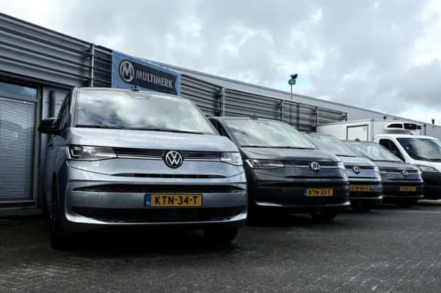 Volkswagen Multivan (2026) thumbnail 3