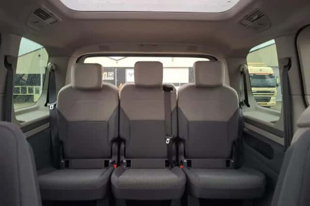Volkswagen Multivan (2026) thumbnail 2