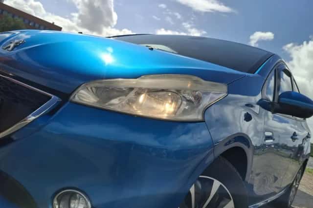 Peugeot 208 (2012) thumbnail 5