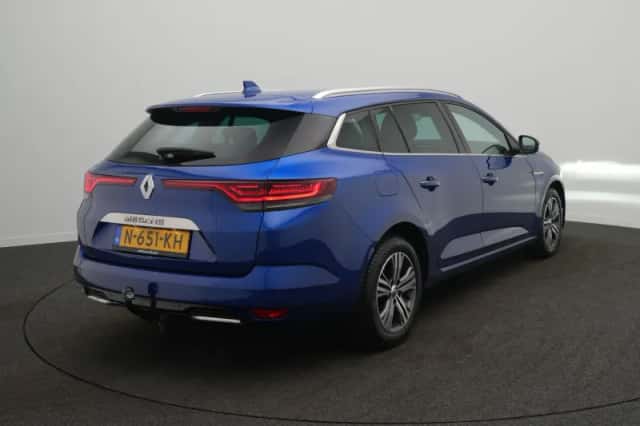Renault Mégane (2021) thumbnail 4