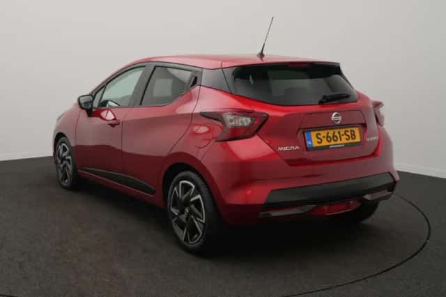 Nissan Micra (2023) thumbnail 3