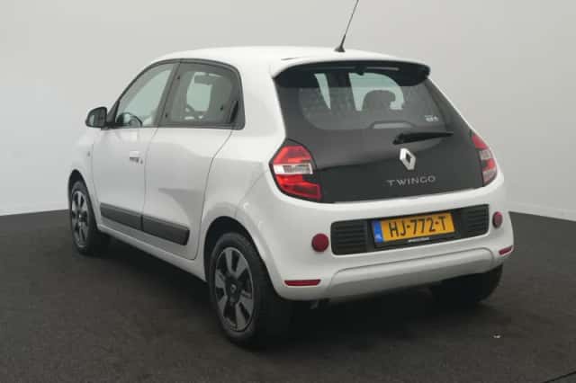 Renault Twingo (2015) thumbnail 3