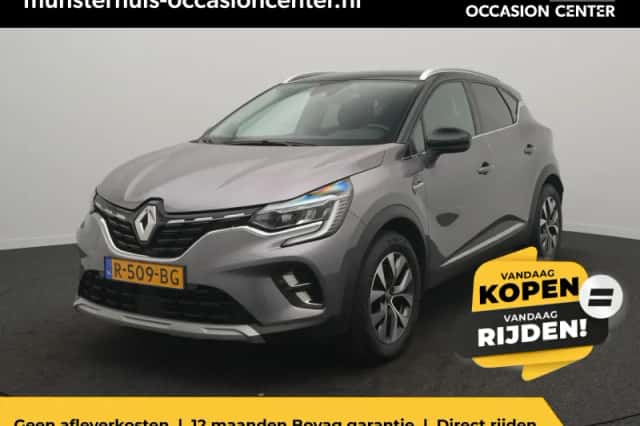 Renault Captur (2022) thumbnail 1