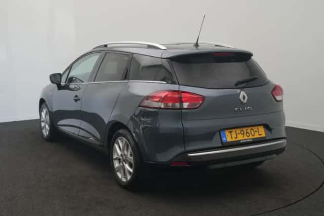 Renault Clio (2018) thumbnail 3