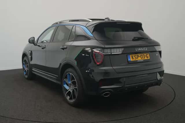 Lynk & Co 01 (2024) thumbnail 3