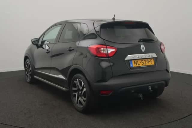 Renault Captur (2017) thumbnail 3