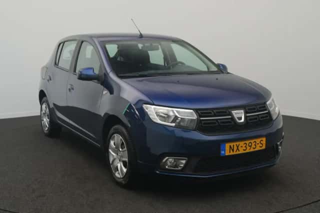 Dacia Sandero (2017) thumbnail 2