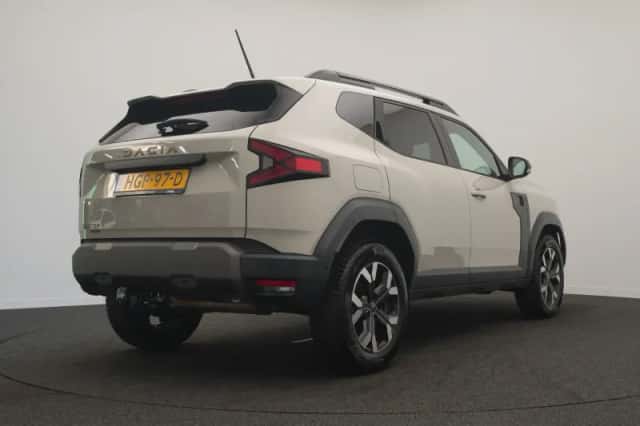 Dacia Duster (2025) thumbnail 6