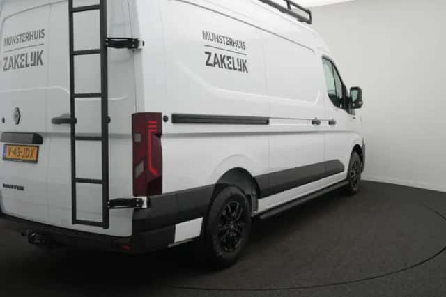 Renault Master (2024) thumbnail 4