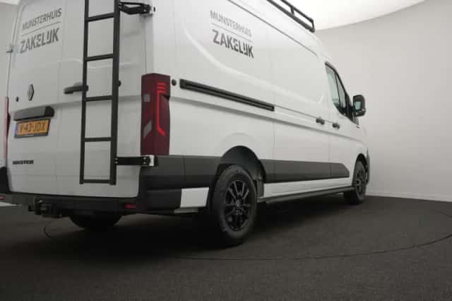 Renault Master (2024) thumbnail 6