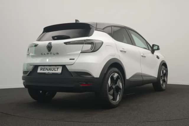 Renault Captur (2025) thumbnail 6