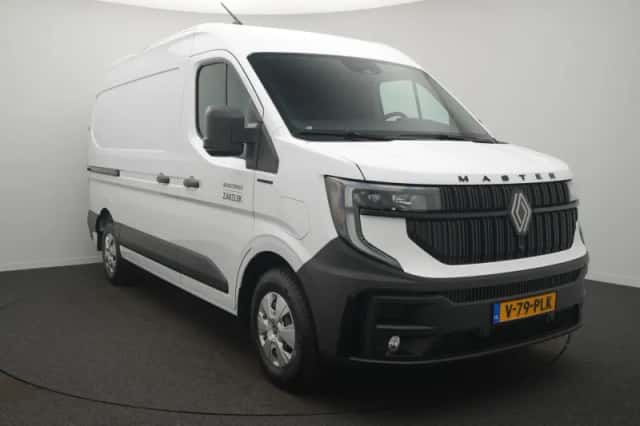 Renault Master (2026) thumbnail 2
