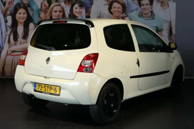 Renault Twingo (2011) thumbnail 3