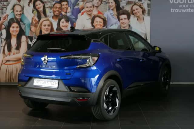 Renault Captur (2026) thumbnail 3