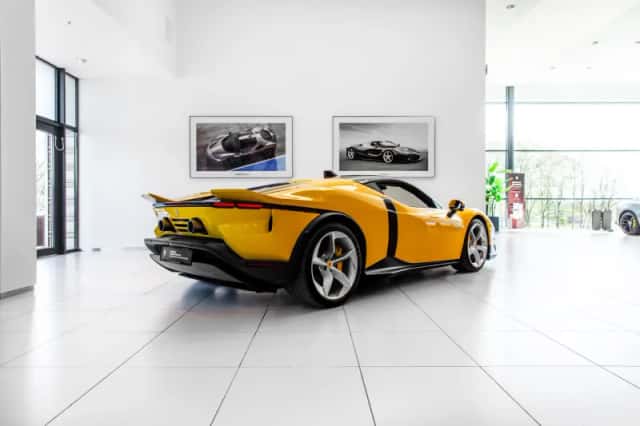 Ferrari 849 Testarossa (2026) thumbnail 3