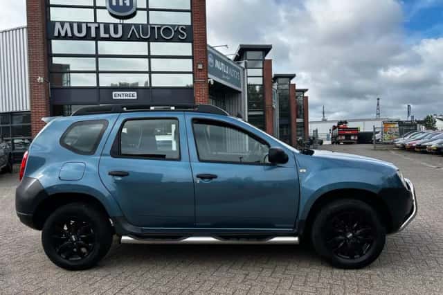 Dacia Duster (2012) thumbnail 4