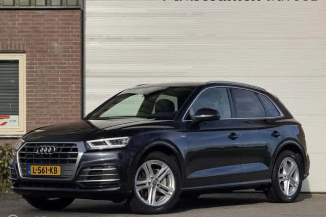 Audi Q5 (2017) thumbnail 1