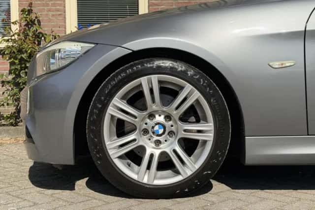 BMW 3-Serie (2012) thumbnail 6