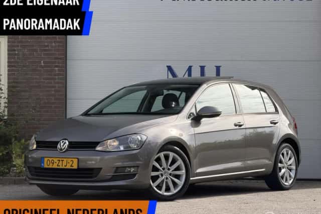 Volkswagen Golf (2013) thumbnail 1