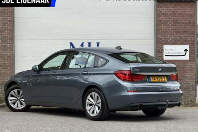 BMW 5-Serie (2010) thumbnail 3