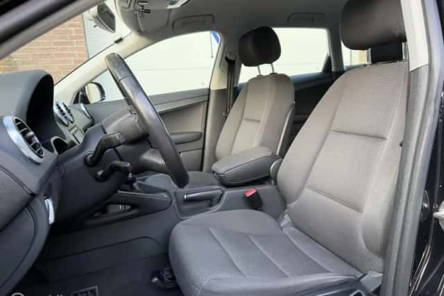 Audi A3 (2012) thumbnail 5