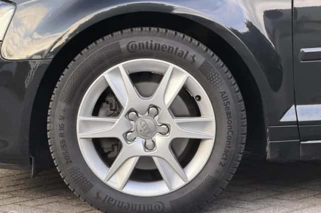 Audi A3 (2012) thumbnail 6