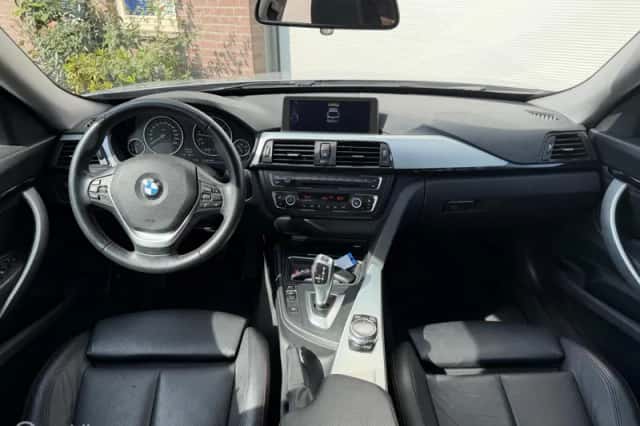 BMW 3-Serie (2013) thumbnail 4
