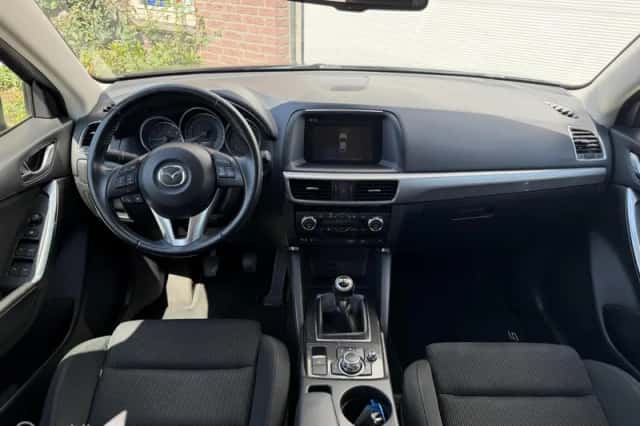 Mazda CX-5 (2015) thumbnail 4
