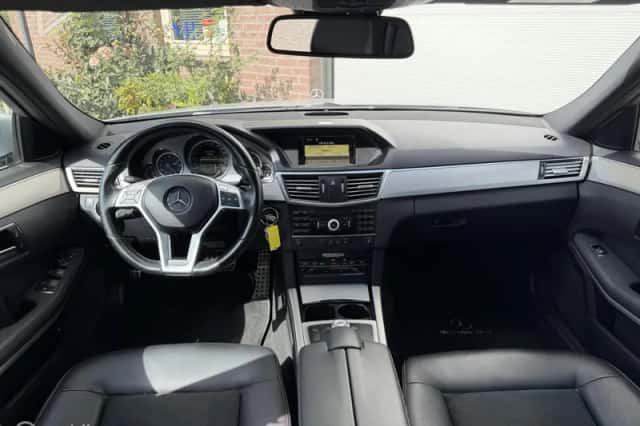 Mercedes-Benz E-Klasse (2013) thumbnail 4