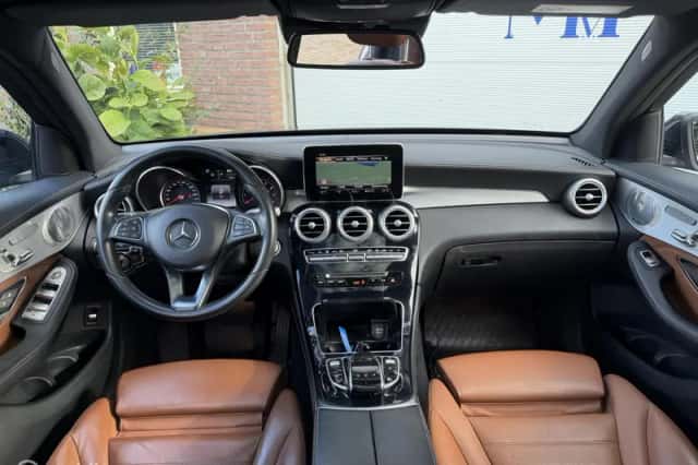 Mercedes-Benz GLC-Klasse (2016) thumbnail 4