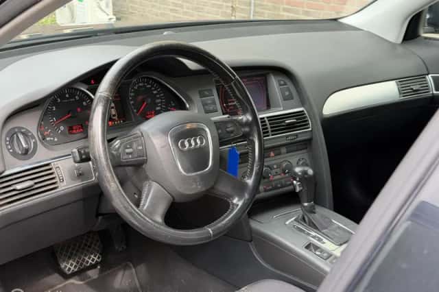 Audi A6 (2006) thumbnail 4